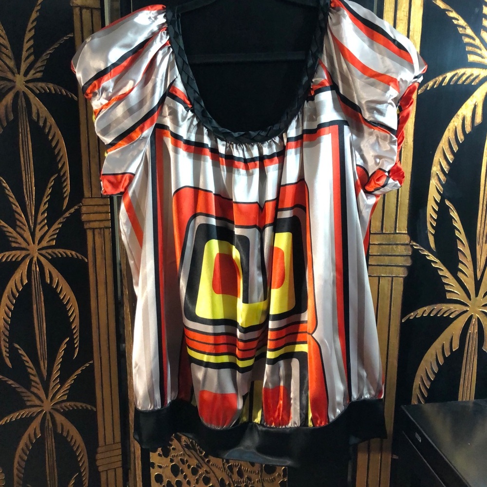 Kaelyn Max II Satin Blouse- Size 4X